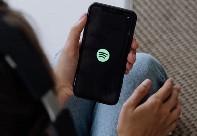 Spotify将免费试用期延长至三个月，同时为老用户提供折扣